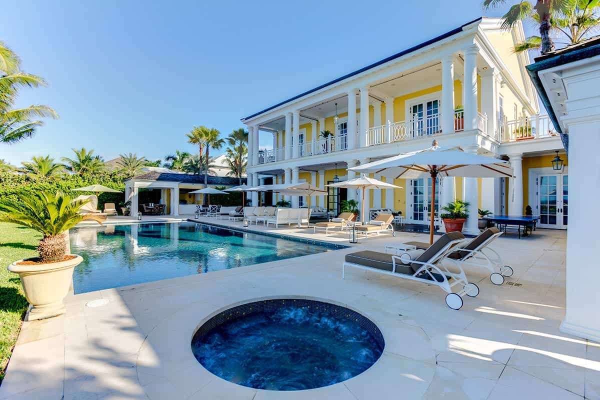 https://caribbean-escape.com/wp-content/uploads/2021/07/best-buying-property-in-bahamas.jpg